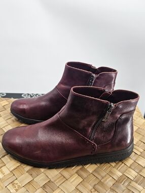 Regarde Le Ciel Red Boots Size 40
